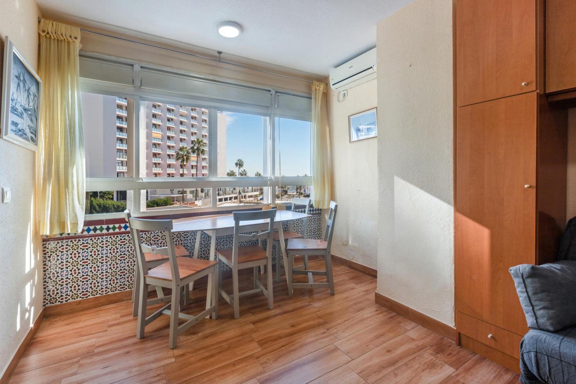 Next To Puerto Marina And The Beach Benalmádena Εξωτερικό φωτογραφία